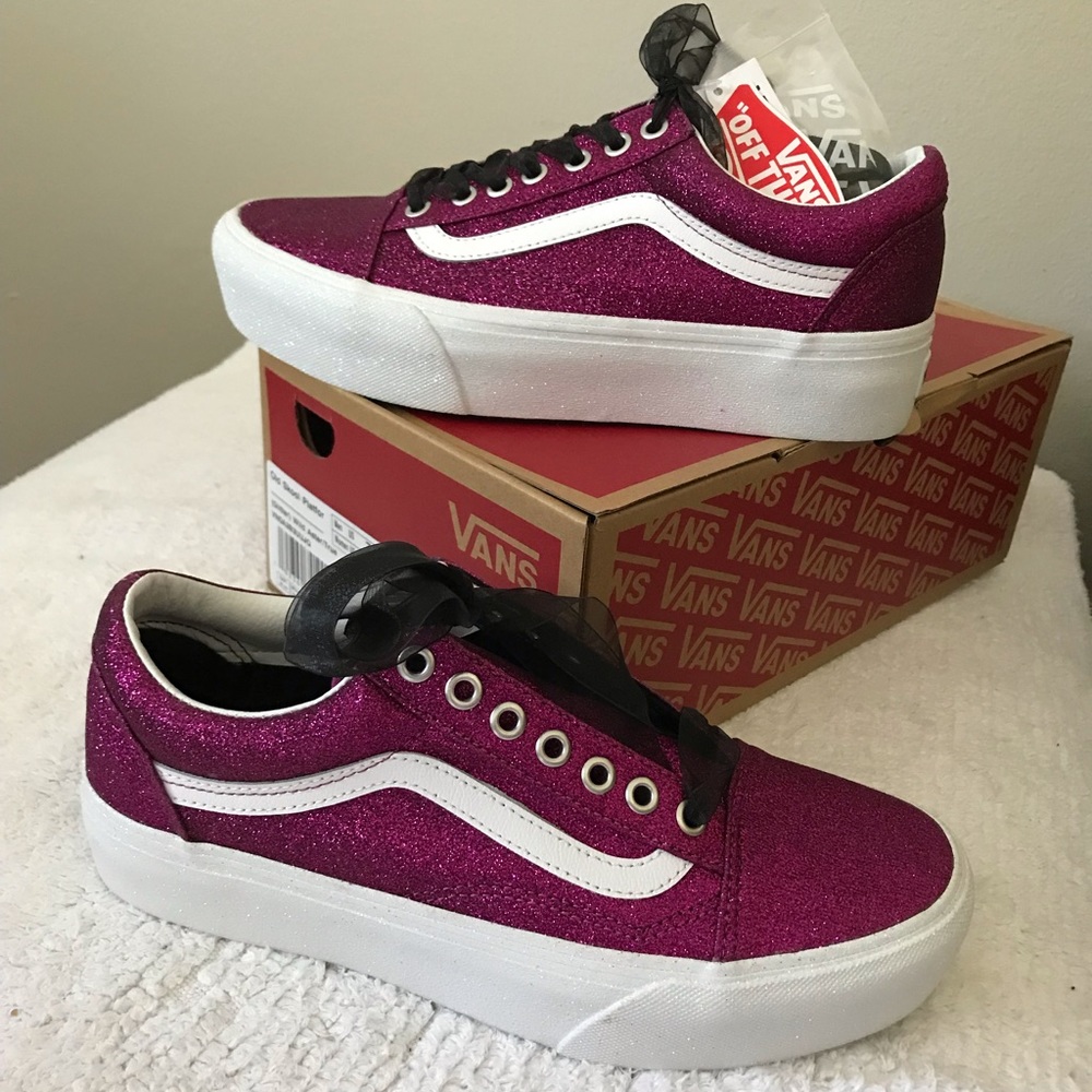 NWT Vans Old Skool Platform Glitter Wm 8.5